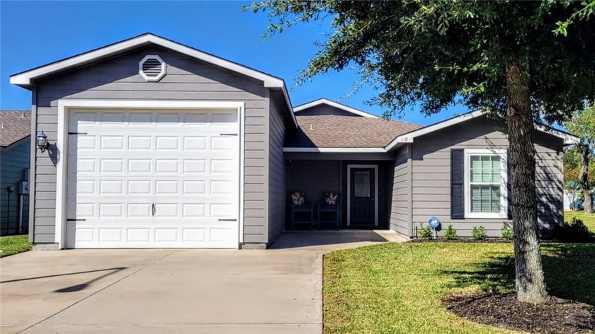 This is Home! Owners pride shows on this very well maintained 2 - Beach Home for sale in Rockport, Texas on Beachhouse.com