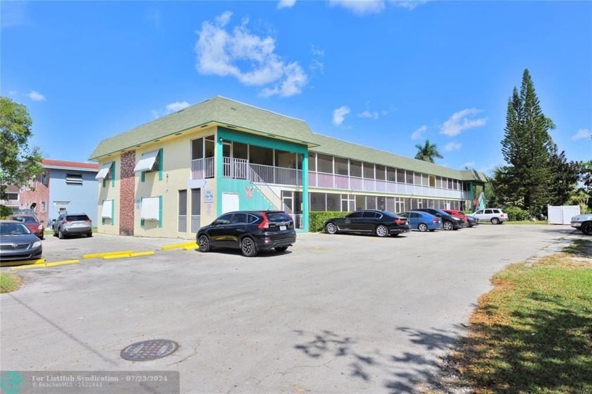 2 Bedroom, 1 Bathroom, Quiet, 2nd Floor, Corner Condo in the - Beach Condo for sale in Hollywood, Florida on Beachhouse.com