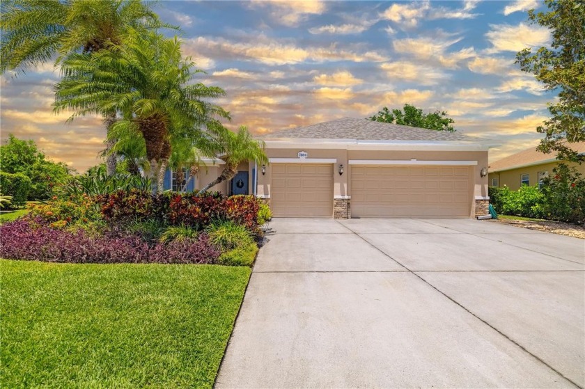 Looking for an amazing family home where everyone has their own - Beach Home for sale in University Park, Florida on Beachhouse.com