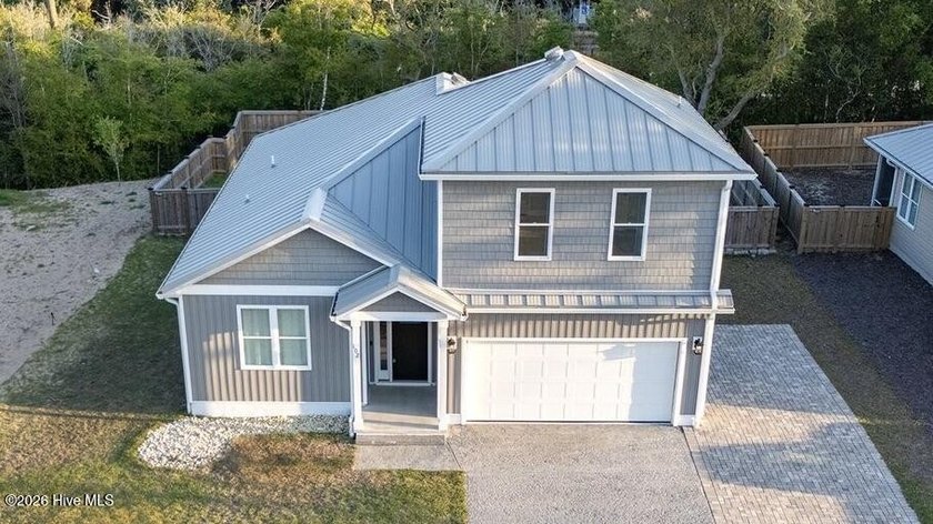 Are you priced out of a 4 bedroom property Instead consider this - Beach Home for sale in Pine Knoll Shores, North Carolina on Beachhouse.com