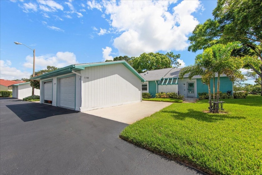 Under contract-accepting backup offers. Relax & enjoy the lush - Beach Home for sale in Palm Harbor, Florida on Beachhouse.com