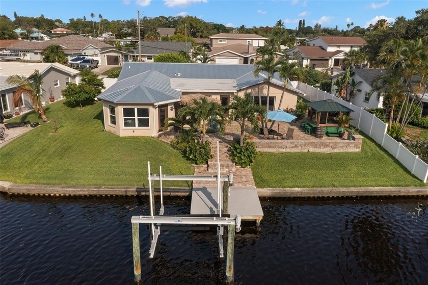 St Petersburg - This stunning waterfront home, beautifully - Beach Home for sale in St. Petersburg, Florida on Beachhouse.com