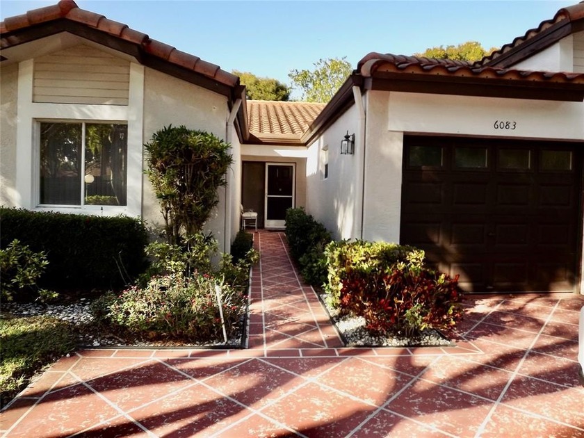 Welcome to your own villa in Huntington Pointe! Huntington - Beach Condo for sale in Delray Beach, Florida on Beachhouse.com