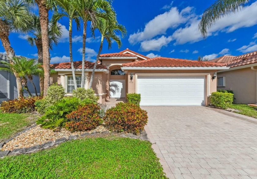 Charming 3 bedroom 2 bathroom home located on tranquil lake lot - Beach Home for sale in Boynton Beach, Florida on Beachhouse.com