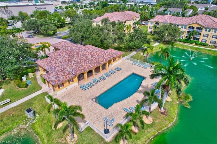 Welcome to your new home! This stunning 3-bedroom, 2-bath condo - Beach Condo for sale in Fort Myers, Florida on Beachhouse.com