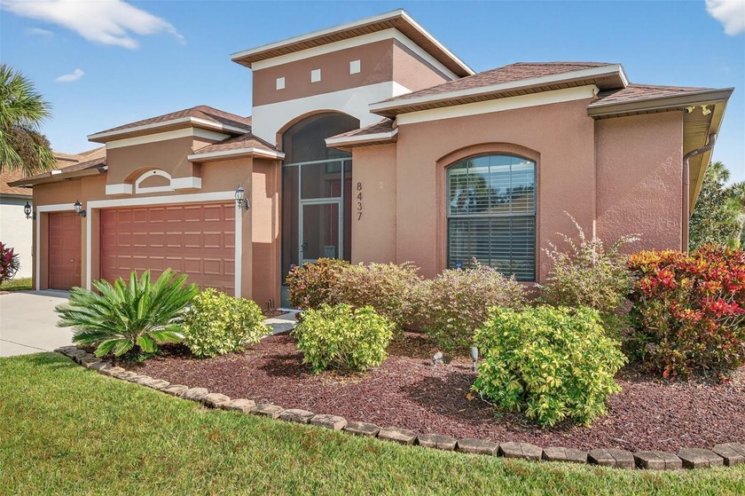 Beautiful 4-bedroom, 3-bath home with a 3-car garage, ideally - Beach Home for sale in Riverview, Florida on Beachhouse.com