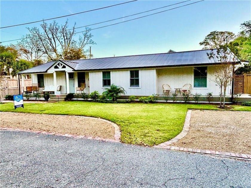 ONLY TWO BLOCKS FROM THE BEACH Complete renovation 2024 Duplex - Beach Home for sale in Saint Simons, Georgia on Beachhouse.com