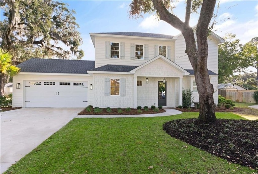 Welcome to your dream home in the serene Lake View Cottages - Beach Home for sale in Saint Simons, Georgia on Beachhouse.com