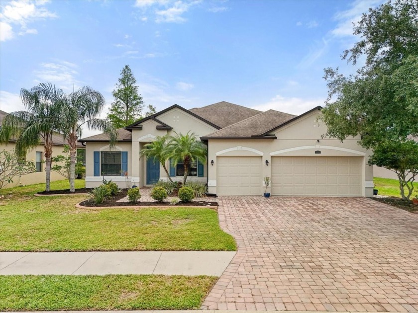 Welcome to Your Florida Dream Home! Nestled in the serene - Beach Home for sale in Palmetto, Florida on Beachhouse.com