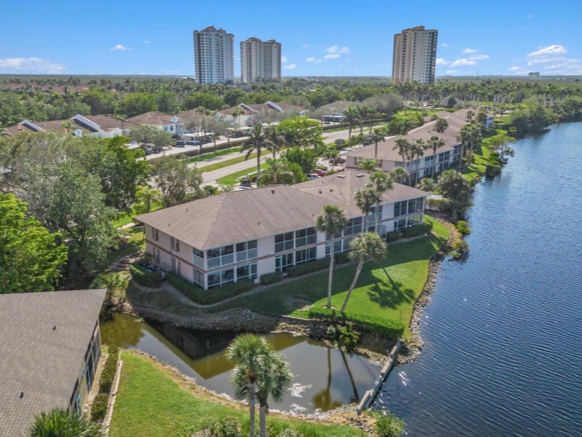 Paradise awaits in this beautiful 2 bedroom 2 bathroom Naples - Beach Condo for sale in Naples, Florida on Beachhouse.com