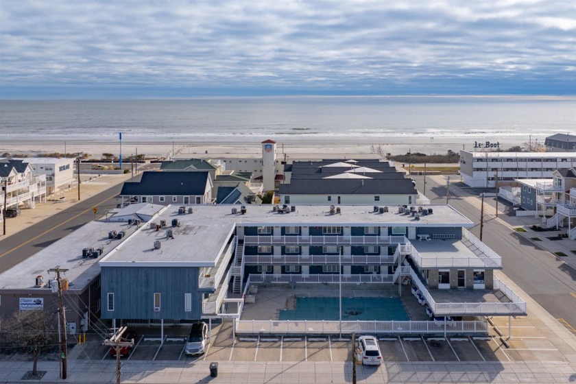 Beach Block and Year Round! Welcome to Unit 113 at the Royal - Beach Condo for sale in North Wildwood, New Jersey on Beachhouse.com