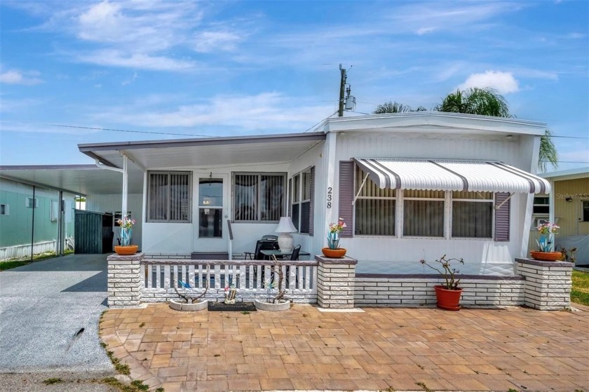 DIRECT ACCESS TO MANATEE RIVER-TURNKEY FURNISHED! NEW ROOF - Beach Home for sale in Palmetto, Florida on Beachhouse.com