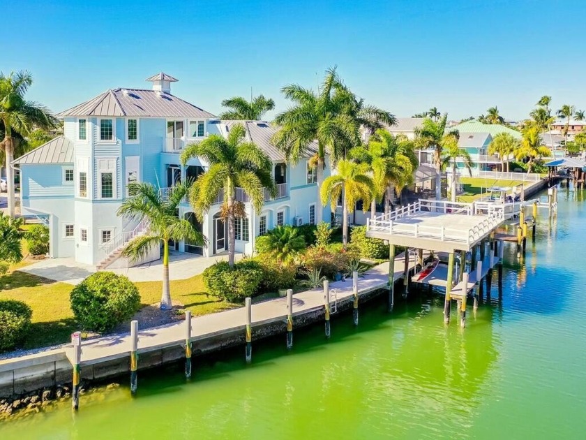 PRICED TO SELL! A Yachters Dream in Paradise is waiting for you - Beach Home for sale in Naples, Florida on Beachhouse.com