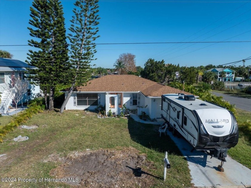 Investor Special awaits for you in the charming Hernando Beach - Beach Home for sale in Hernando Beach, Florida on Beachhouse.com