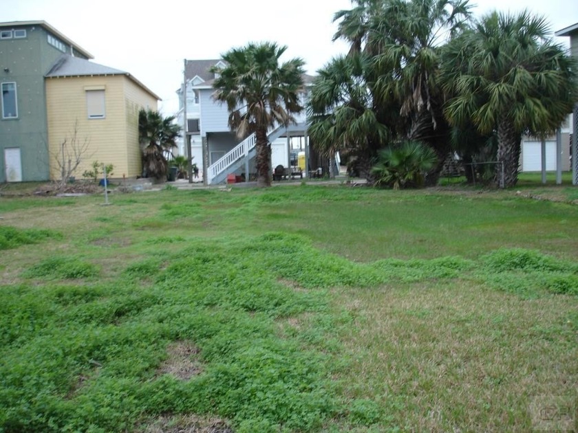 Build your home to give yourself a relaxing  iew of Offats Bayou - Beach Lot for sale in Galveston, Texas on Beachhouse.com