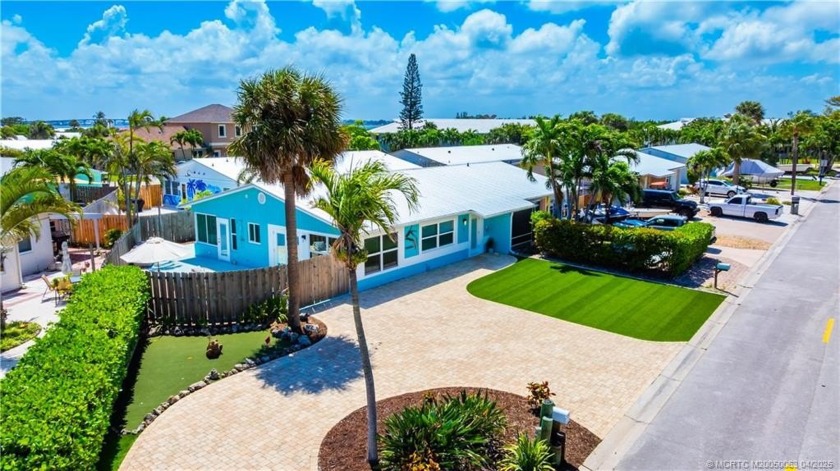 Welcome to 113 N. Las Olas Drive, Jensen Beach, FL In Beach Club - Beach Home for sale in Jensen Beach, Florida on Beachhouse.com
