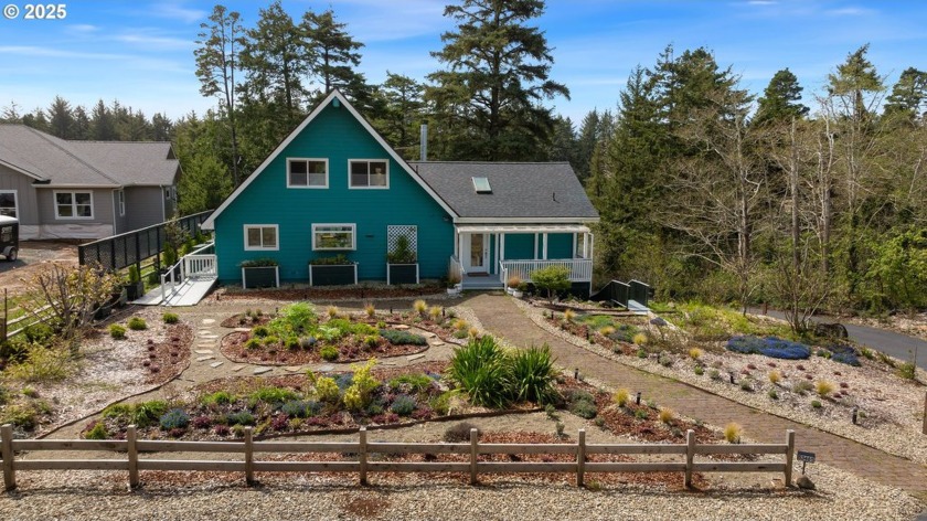Lakefront Home with Expansive Views on Bradley Lake. Discover - Beach Home for sale in Bandon, Oregon on Beachhouse.com