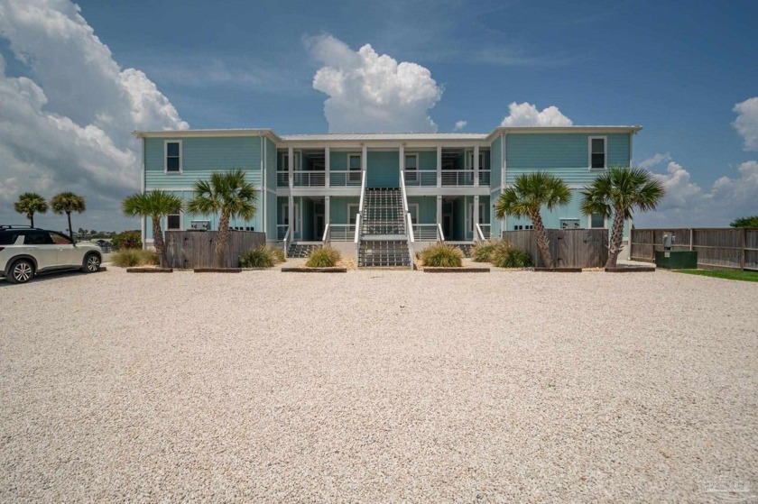 Back on the market at no fault of the seller. Attention Boaters! - Beach Home for sale in Pensacola, Florida on Beachhouse.com