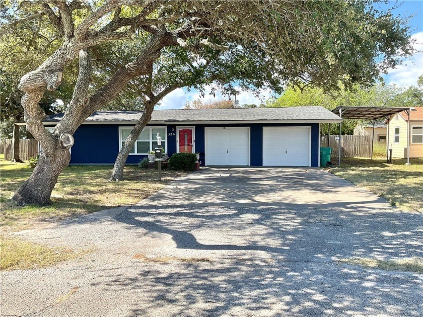 Discover country charm with city convenience in Aransas Pass! - Beach Home for sale in Aransas Pass, Texas on Beachhouse.com