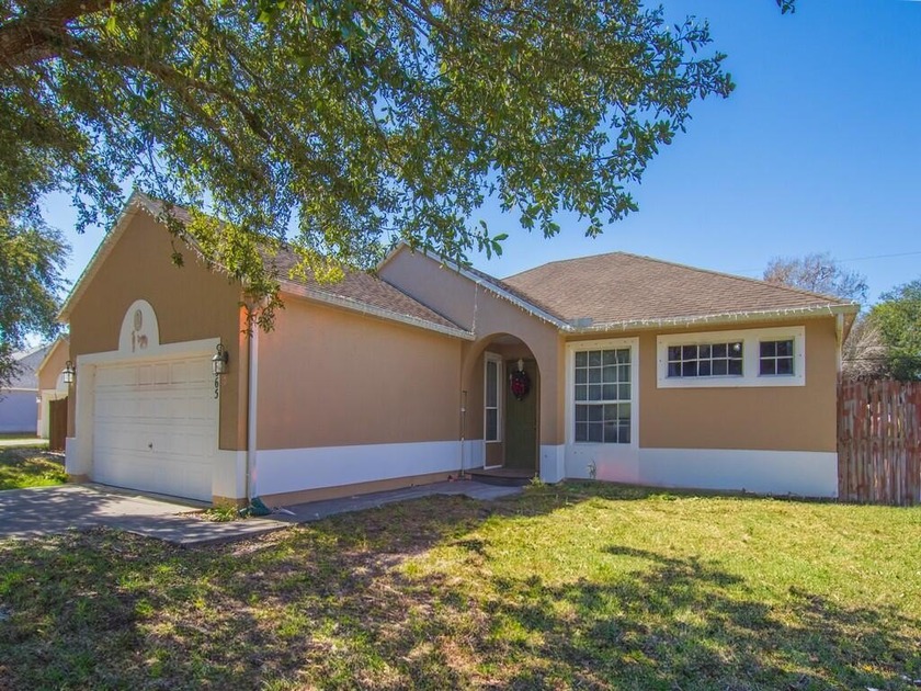 Step into this spacious, move-in-ready home featuring modern - Beach Home for sale in Vero Beach, Florida on Beachhouse.com