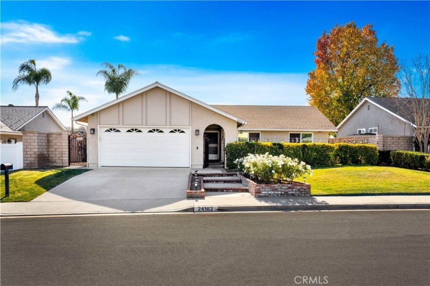 Welcome to this inviting single-story home centrally located in - Beach Home for sale in Mission Viejo, California on Beachhouse.com