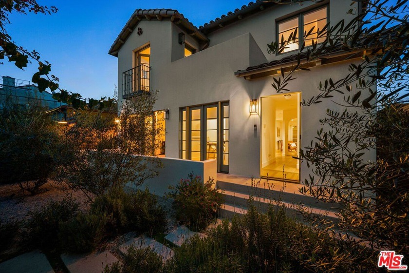 Welcome to your Mediterranean-meets-Marina sanctuary, where - Beach Home for sale in Marina Del Rey, California on Beachhouse.com