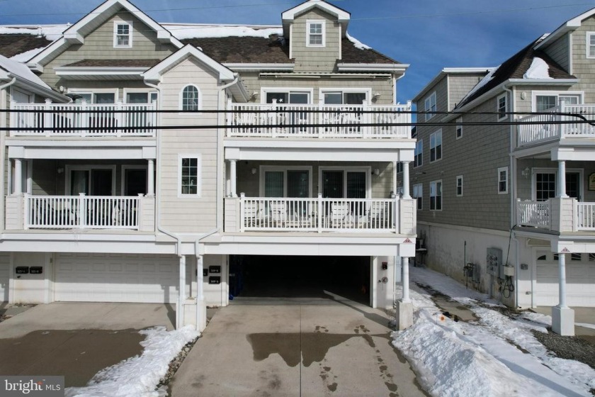 Discover Your Staycation Paradise in Wildwood-By-The-Sea! This - Beach Condo for sale in West Wildwood, New Jersey on Beachhouse.com