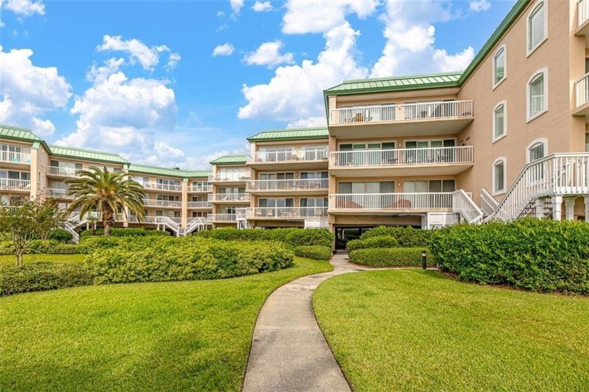 One of the BEST beach locations on the island! The St Simons - Beach Condo for sale in Saint Simons, Georgia on Beachhouse.com