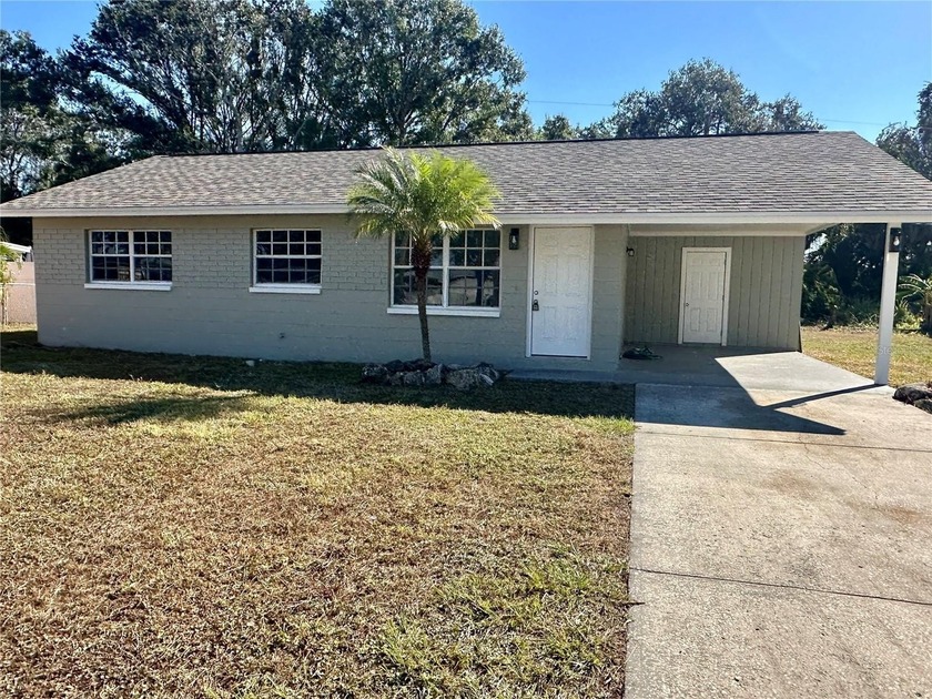 Move-In Ready & Ideal for ! Beautifully updated 3-bedroom 1 bath - Beach Home for sale in Tampa, Florida on Beachhouse.com