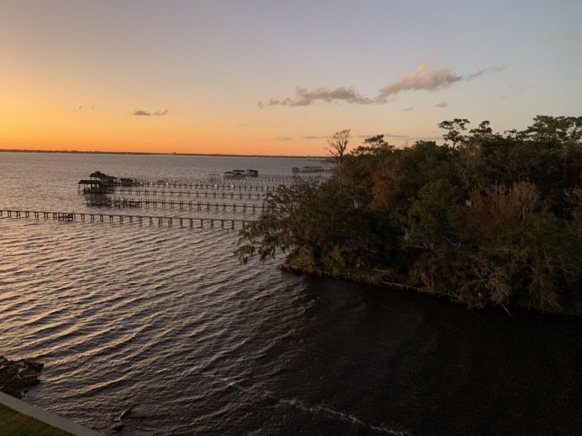 Move Into Your 2bd / 2ba Single-level Condo On The 7th Floor In - Beach Condo for sale in Jacksonville, Florida on Beachhouse.com