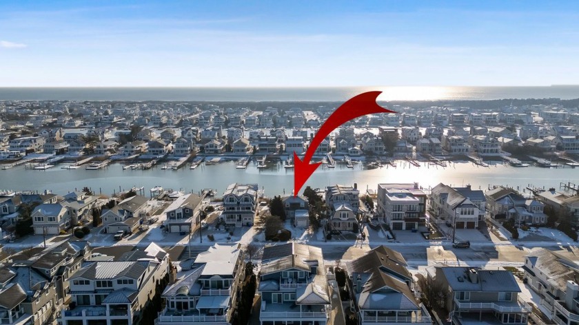 Rare opportunity to own a massive buildable lot in Avalon's most - Beach Home for sale in Avalon, New Jersey on Beachhouse.com