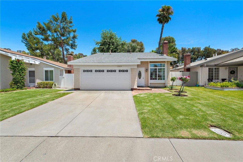 Welcome to the heart of North Mission Viejo in the prestigious - Beach Home for sale in Mission Viejo, California on Beachhouse.com