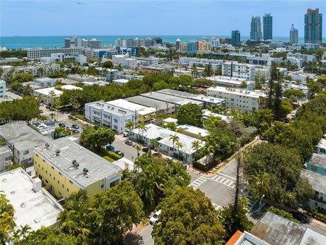 *Welcome to SOUTH BEACH! Step into a warm and comfortable world - Beach Condo for sale in Miami Beach, Florida on Beachhouse.com