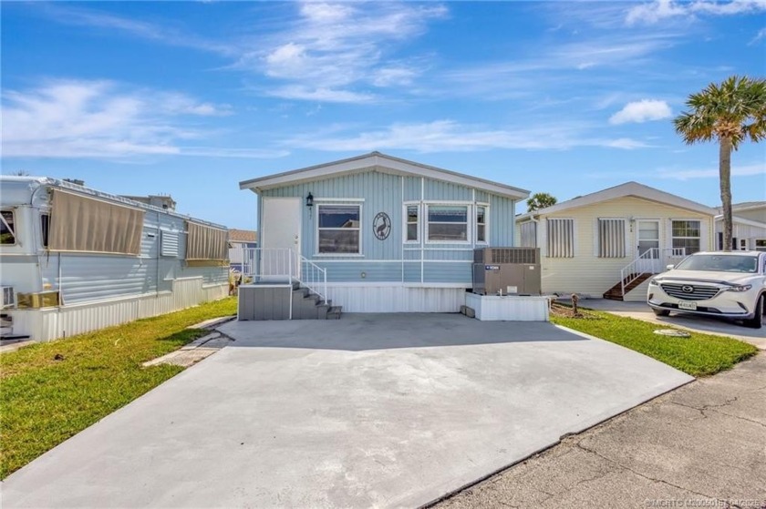 Coastal Living on S. Hutchinson Island. Enjoy the best of island - Beach Home for sale in Jensen Beach, Florida on Beachhouse.com