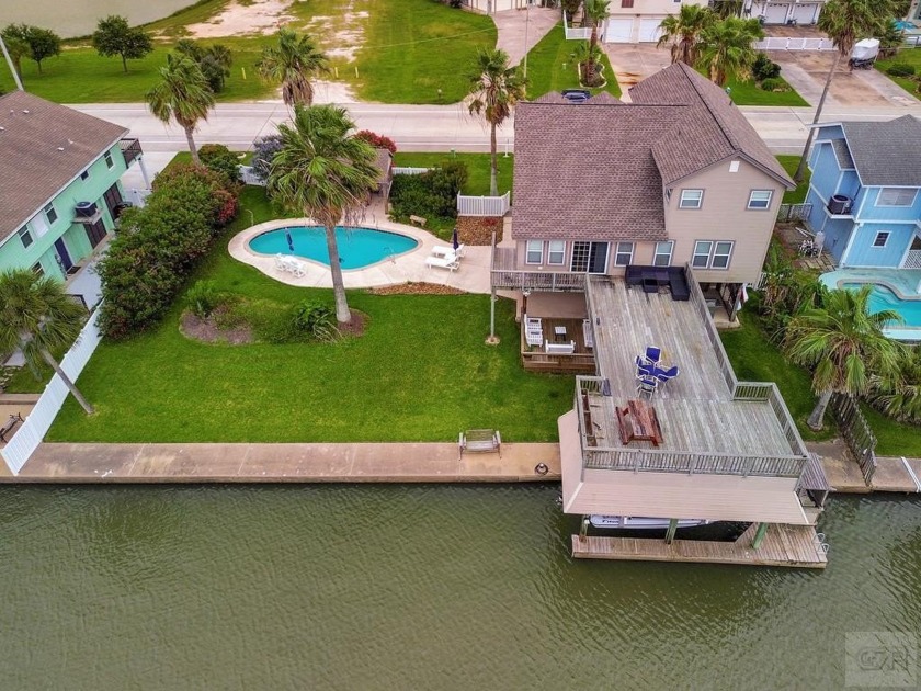 1302 Tiki Drive - Beach Home for sale in Tiki Island, Texas on Beachhouse.com