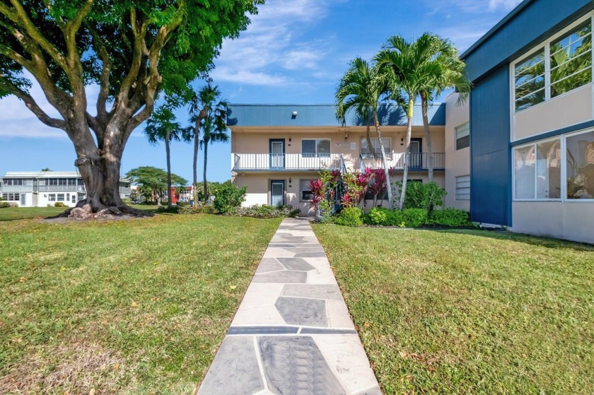 169 Flanders D - Beach Condo for sale in Delray Beach, Florida on Beachhouse.com