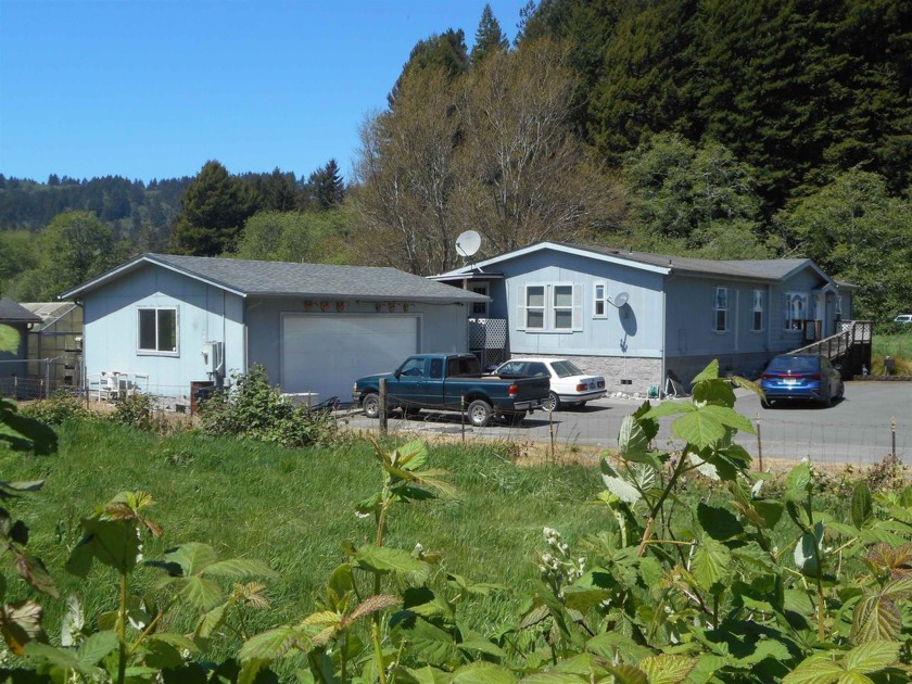 Country living perfect for the gentleman rancher or family - Beach Home for sale in Klamath, California on Beachhouse.com
