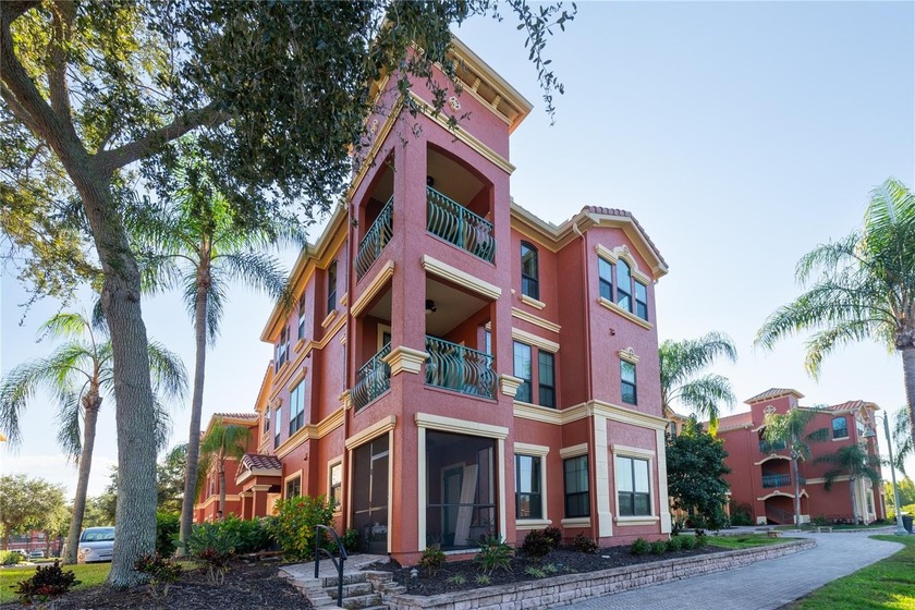 Water-view Townhome in the Beautiful Grand Bellagio Community! - Beach Townhome/Townhouse for sale in Clearwater, Florida on Beachhouse.com