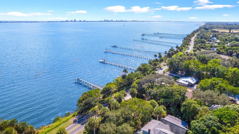 From a storied fish cabin now sits a beautifully renovated - Beach Home for sale in Fort Pierce, Florida on Beachhouse.com