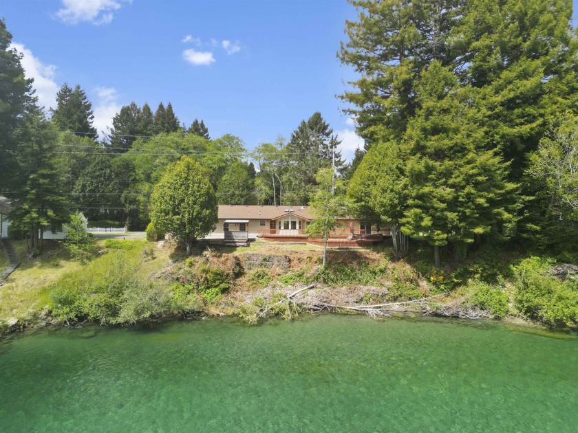 Smith River at your doorstep--this is the riverfront retreat - Beach Home for sale in Crescent City, California on Beachhouse.com