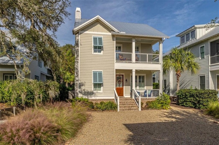 Stunning two-story, 3-bedroom, 2.5-bath home boasts an open - Beach Home for sale in Jekyll Island, Georgia on Beachhouse.com