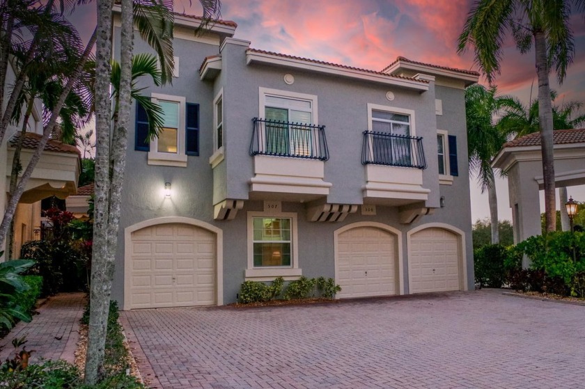 Discover the Resort Villas at PGA National Golf & Country Club - Beach Townhome/Townhouse for sale in Palm Beach Gardens, Florida on Beachhouse.com