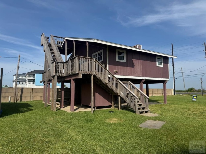 Imagine waking up to the gentle rhythm of the waves in your own - Beach Home for sale in Jamaica Beach, Texas on Beachhouse.com