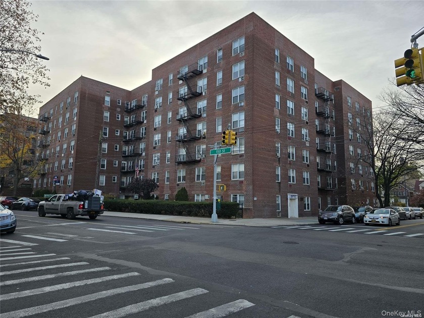Top Floor Unit in Well Maintained Bldg. OWNER MUST OCCUPY. NO - Beach Lot for sale in Flushing, New York on Beachhouse.com