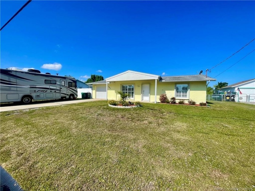 Public Remarks: Experience Florida living at its finest with - Beach Home for sale in Port Saint Lucie, Florida on Beachhouse.com