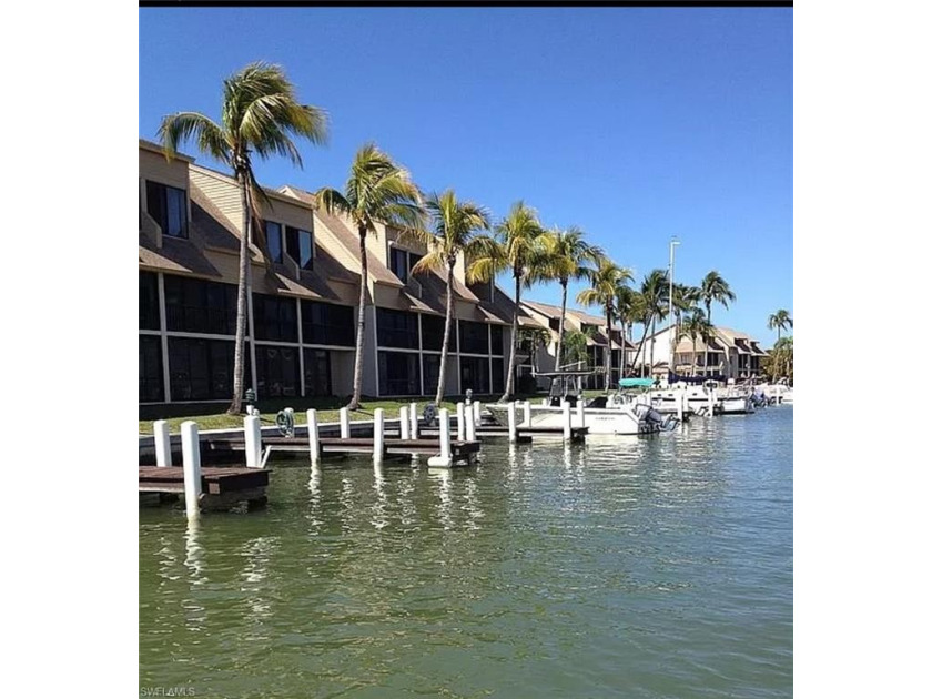 Boater's Dream!!!
Just hitting the market, property for sale at - Beach Townhome/Townhouse for sale in Fort Myers Beach, Florida on Beachhouse.com