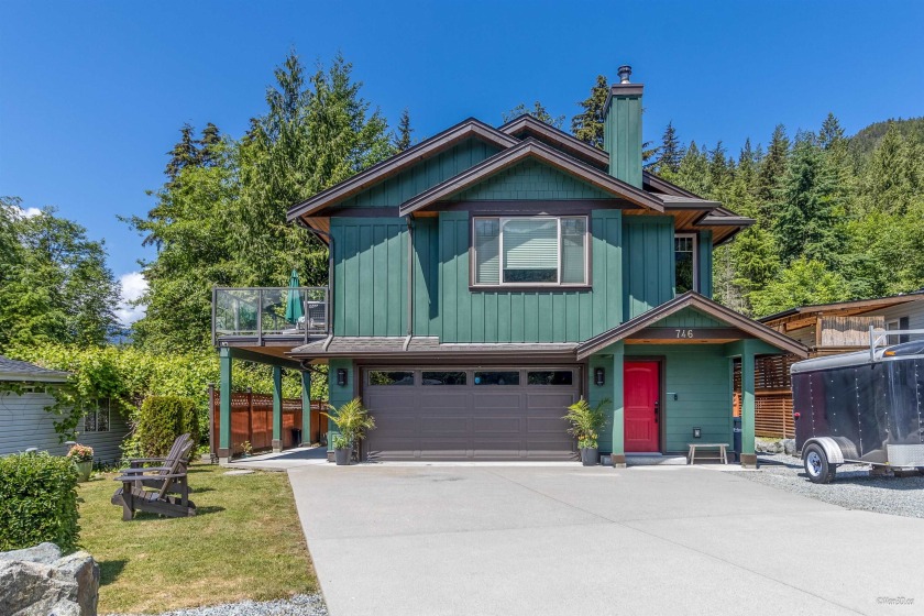 BEST OCEAN VIEWS! Experience world-class sunsets & unparalleled - Beach Home for sale in Squamish,  on Beachhouse.com