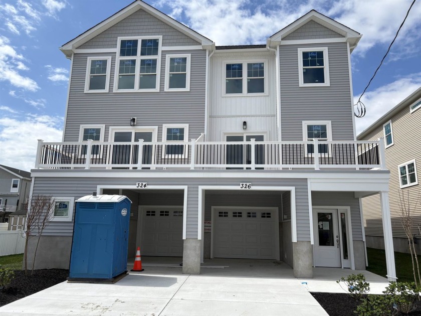 Charming Coastal Retreat: Welcome to your dream coastal home - Beach Townhome/Townhouse for sale in North Wildwood, New Jersey on Beachhouse.com