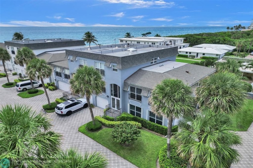 Ever Dream of This? Make Your Dream Come True! Live In This - Beach Townhome/Townhouse for sale in Hillsboro Beach, Florida on Beachhouse.com