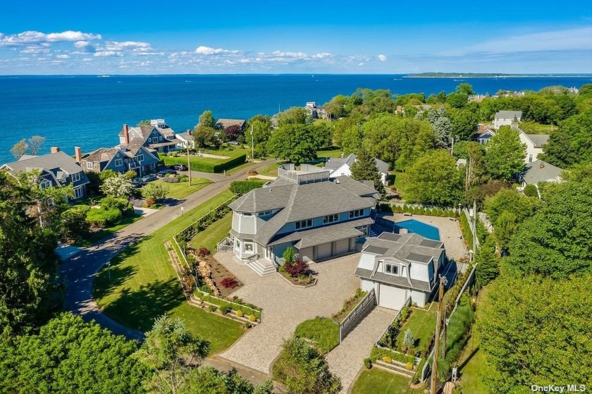 180 Degree BREATHTAKING WATER VIEWS & SUNSETS. Imagine waking up - Beach Home for sale in Orient, New York on Beachhouse.com